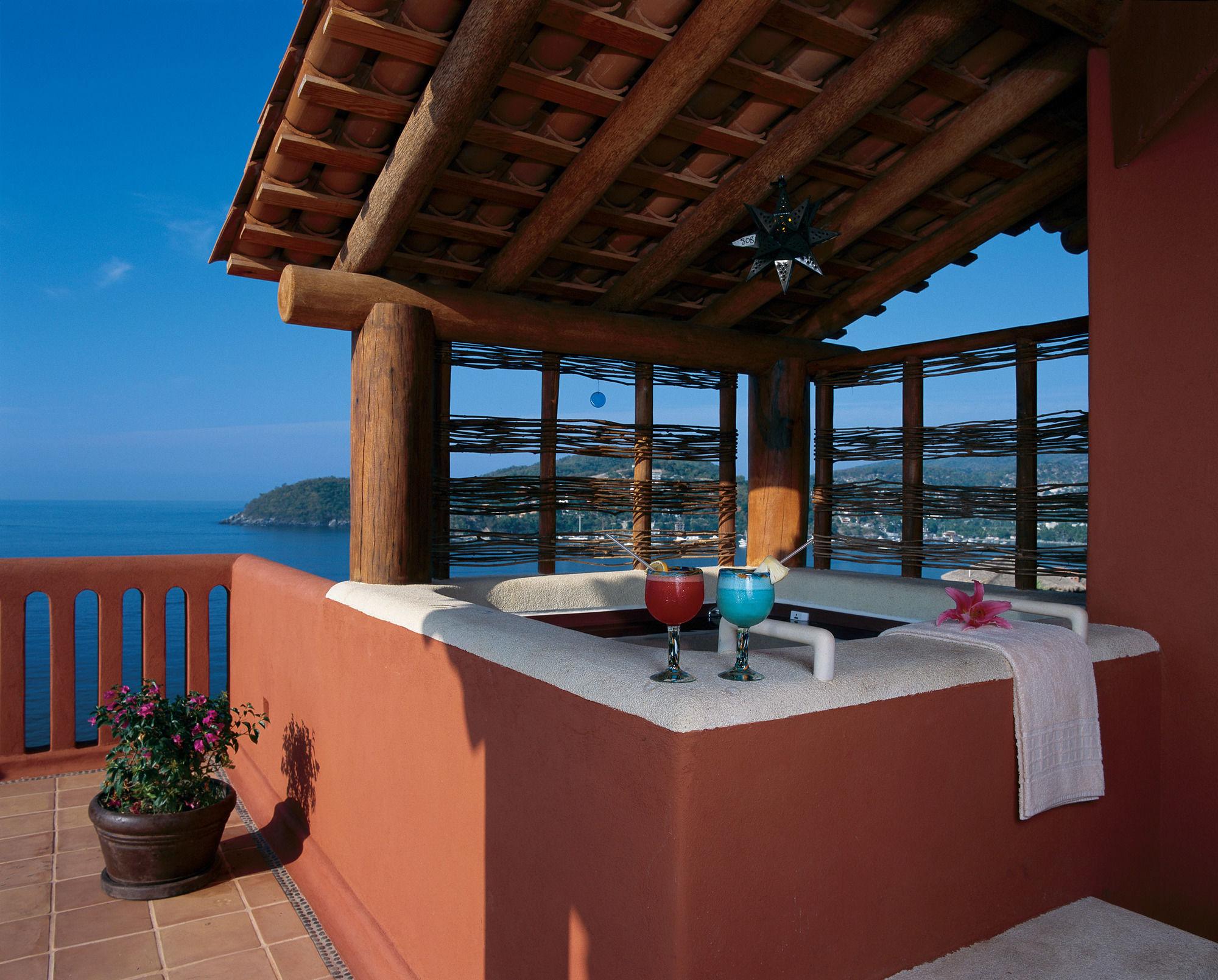 Hilton Grand Vacations Club Zihuatanejo Hotel Buitenkant foto