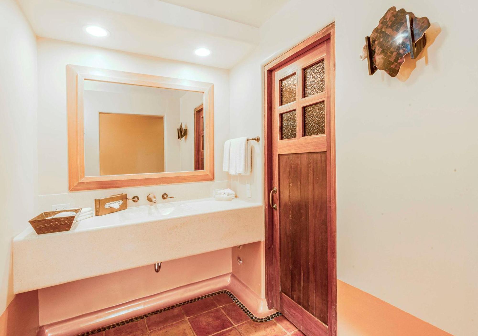 Hilton Grand Vacations Club Zihuatanejo Hotel Buitenkant foto