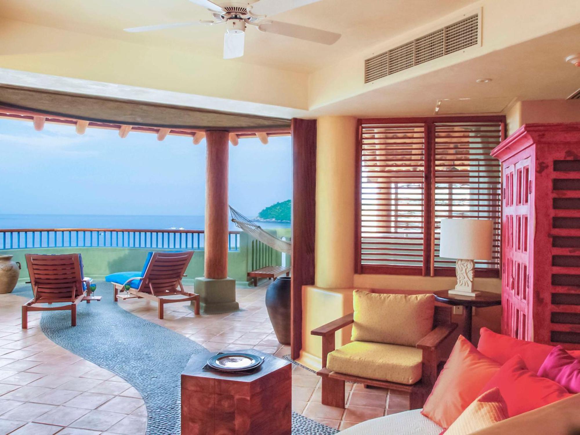 Hilton Grand Vacations Club Zihuatanejo Hotel Buitenkant foto